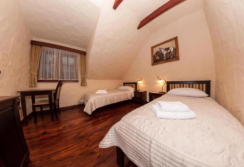 בית מלון כפרי Stanica Kresowa Chreptiów