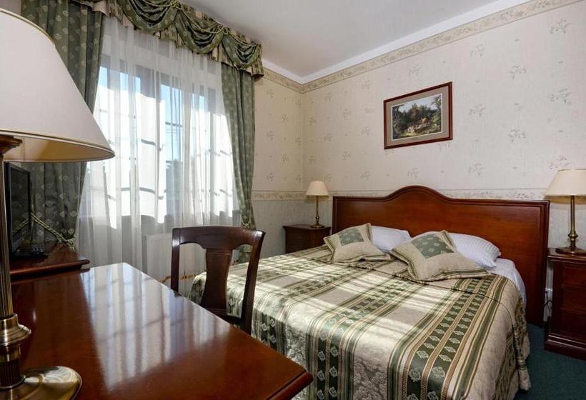 Отель żubrówka Spa & Wellness