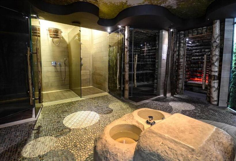 Отель żubrówka Spa & Wellness