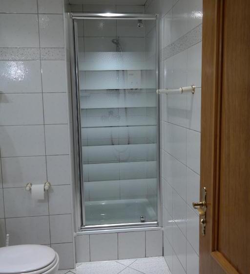 בית מלון כפרי Villamirage