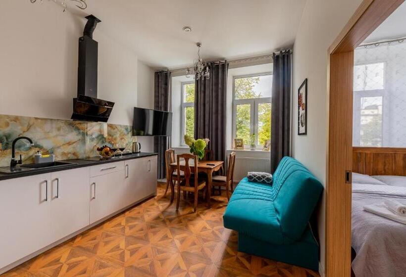 Kamienica Zamenhofa   Apartamenty Na Wynajem