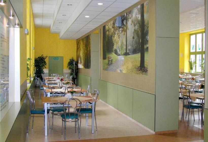 Nawojka Hotele Studenckie