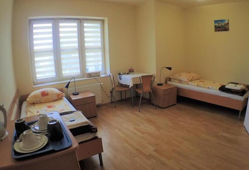 Nawojka Hotele Studenckie