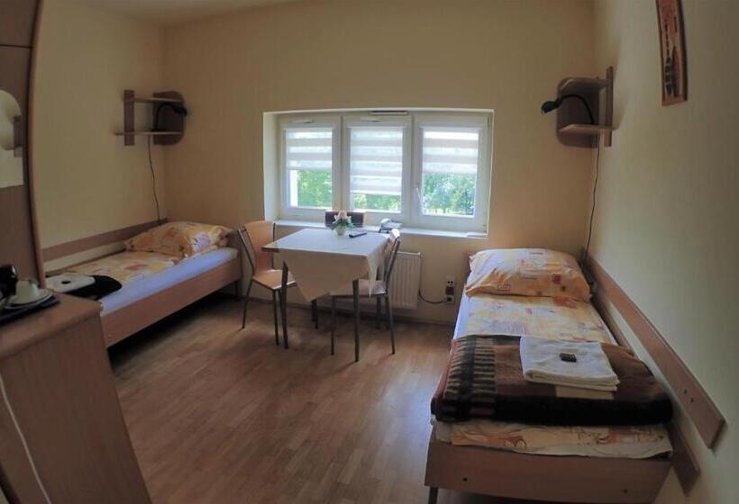 Nawojka Hotele Studenckie