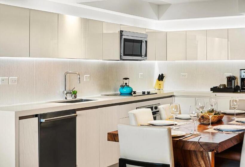 Oceanview Private Condo At 1 Hotel & Homes 906