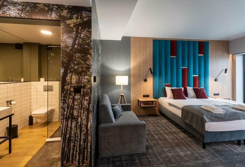 Otton Charzykowy Bed&restaurant