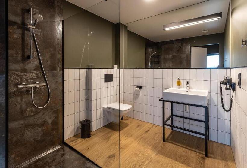 Otton Charzykowy Bed&restaurant