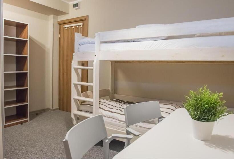 ペンション B&m Guesthouse