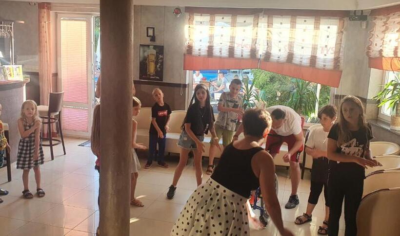 膳宿费 Brydar With Sauna, Swimming Pool And Jacuzzi