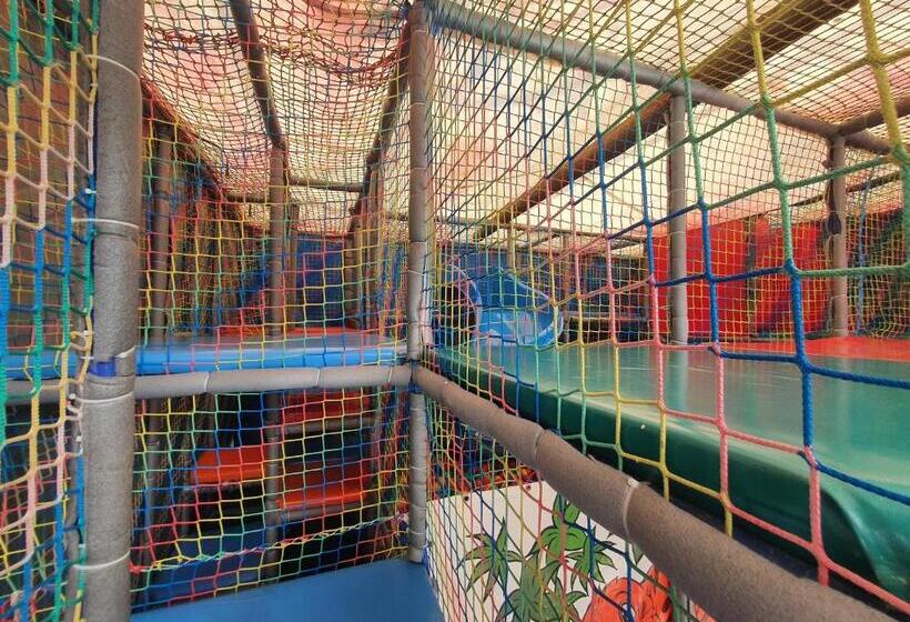 膳宿费 Brydar With Sauna, Swimming Pool And Jacuzzi