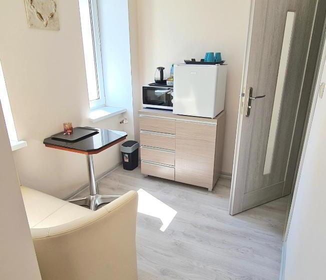 פנסיון Bursztynowa Przy Morzu   1 Minuta Do Plaży