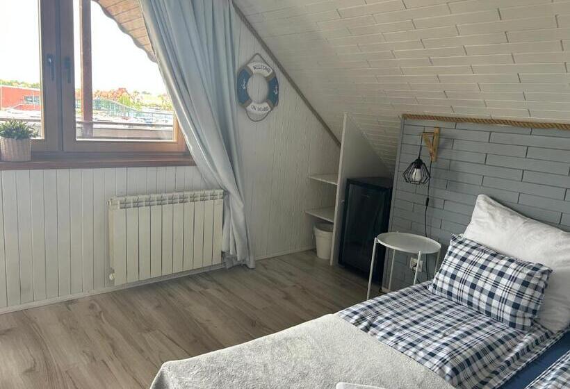 膳宿费 Cicha Zatoka