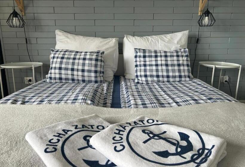 膳宿费 Cicha Zatoka