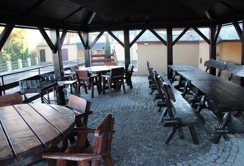 펜션 Dom W Górach Tresna