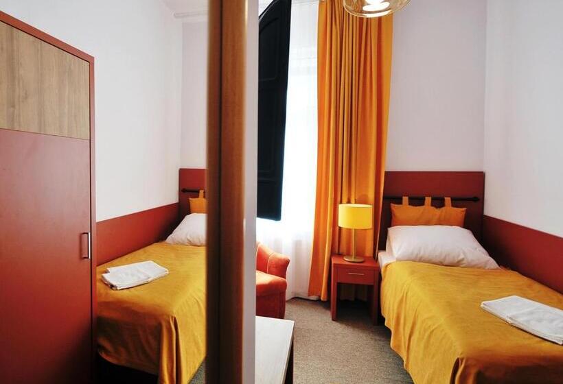 פנסיון Dom Zdrojowy Amber