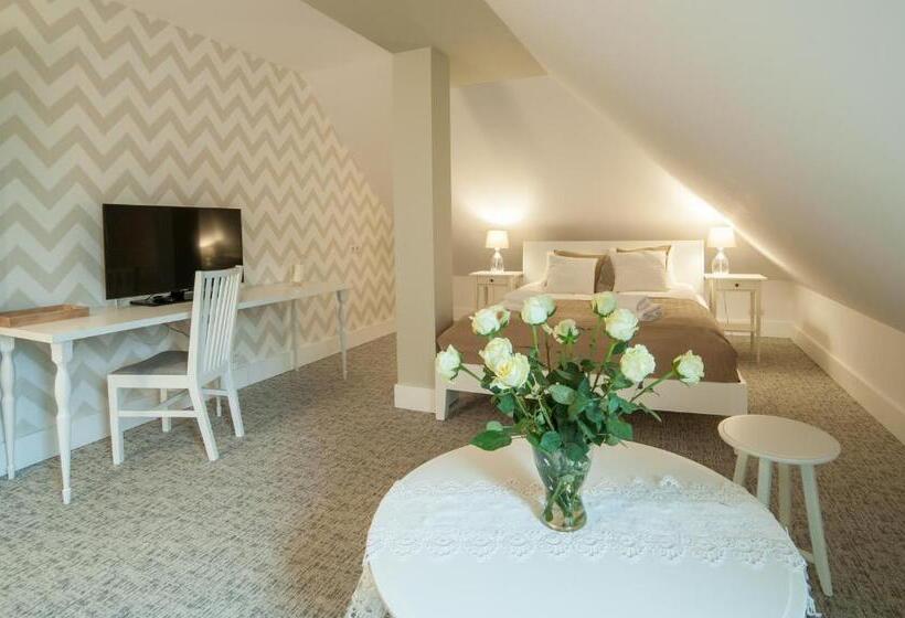 پانسیون Grota Bochotnicka