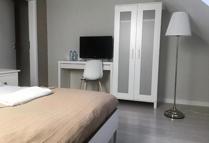 پانسیون Grota Bochotnicka