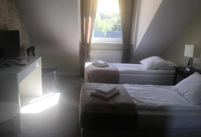 پانسیون Grota Bochotnicka