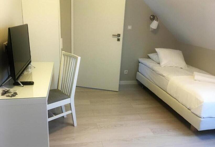 پانسیون Grota Bochotnicka