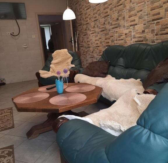 Пансион Ik Corner