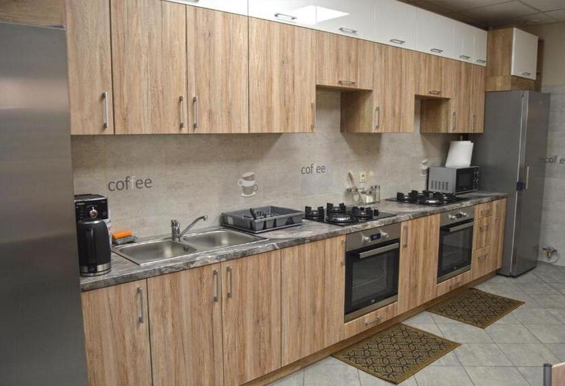 Пансион Ik Corner