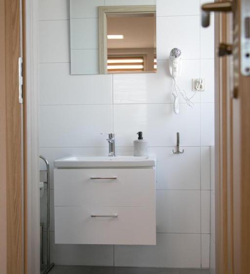 Пансион Ik Corner