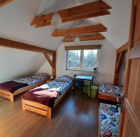 פנסיון Kwatery U Jarka Z Ogrodem I Parkingiem