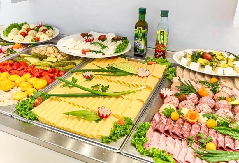 ペンション Laguna