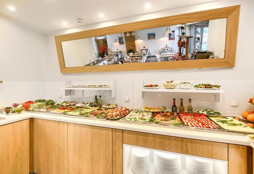 ペンション Laguna