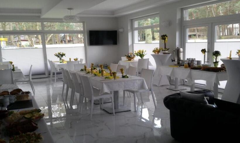 פנסיון Majestique