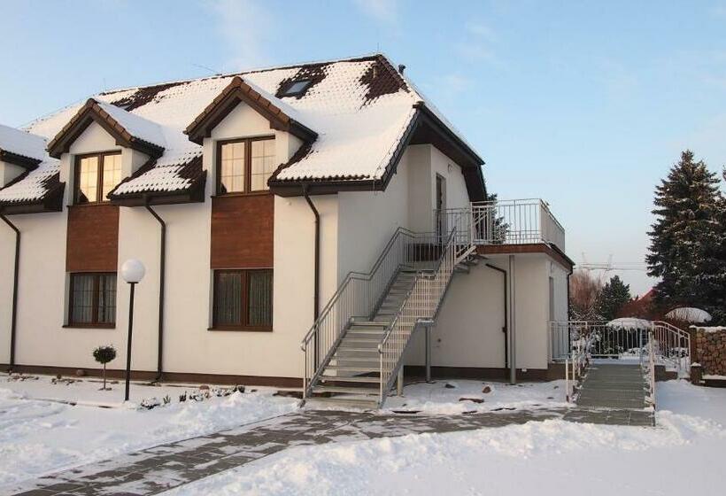 پانسیون Noclegi Pod Lasem