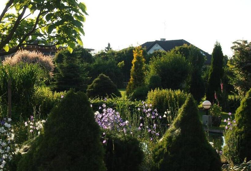 پانسیون Noclegi Pod Lasem