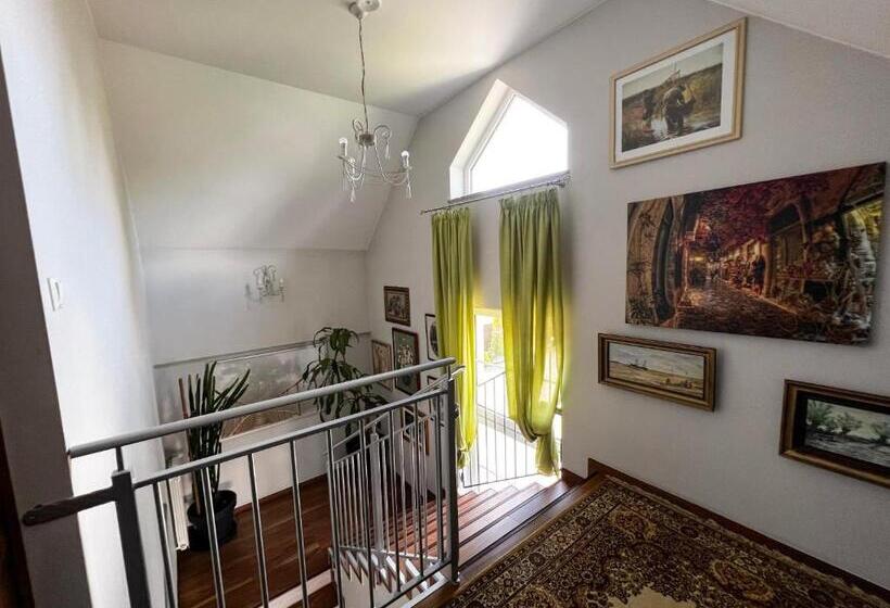 پانسیون Noclegi Pod Lasem