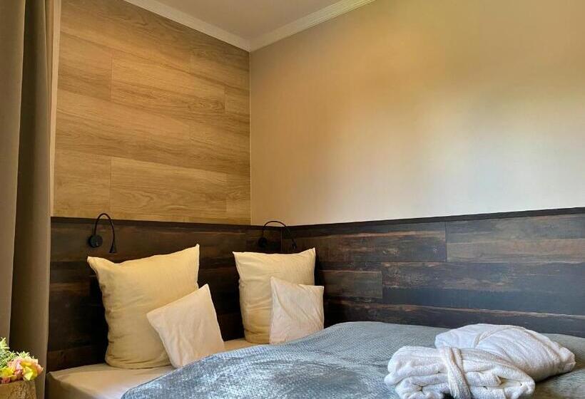 بنسيون Oasis Resort & Spa