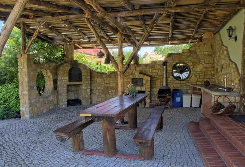 ペンション Pensjonacik Ogrody