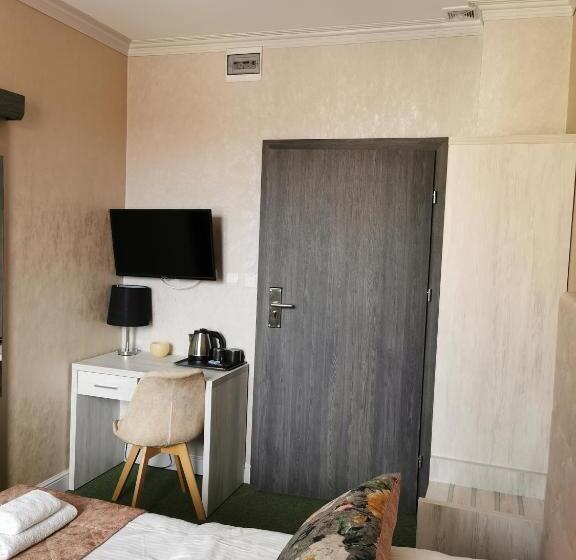 بنسيون Rezydencja Pod Pieprzówkami