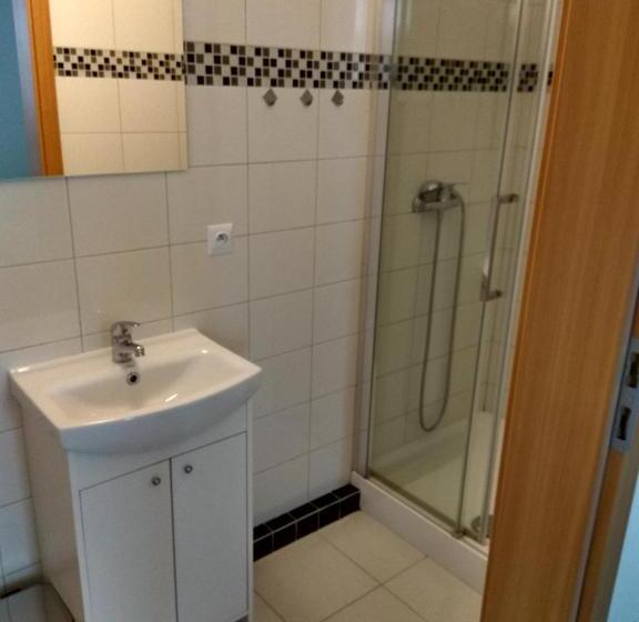 پانسیون Villa Eleven