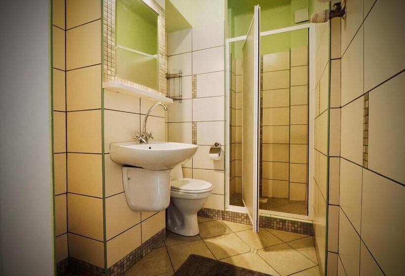 פנסיון Villa Romano