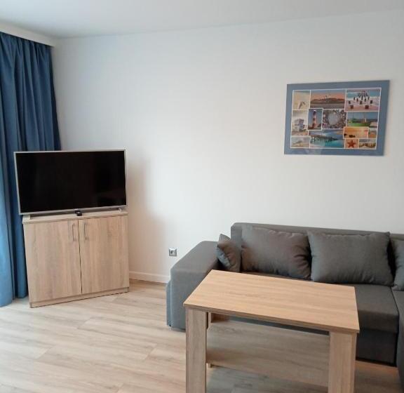 פנסיון Villa Selavi