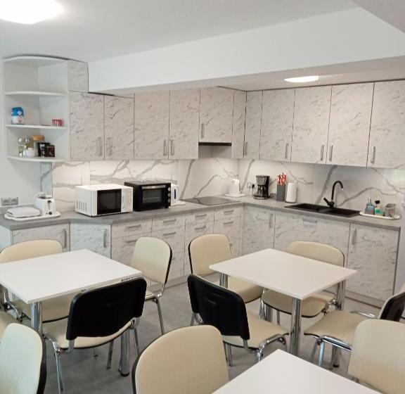 פנסיון Villa Selavi