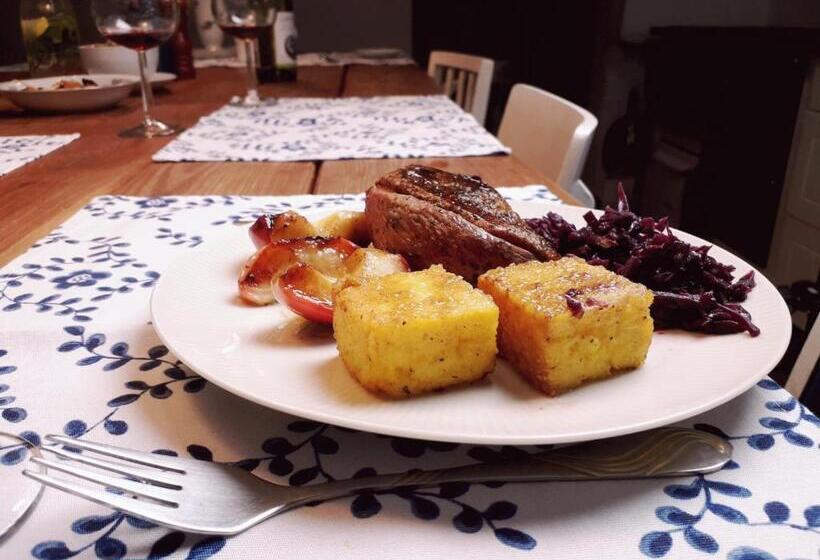 پانسیون Villarada