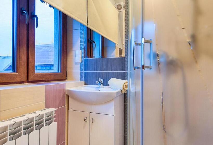 پانسیون Willa Chaber