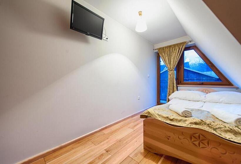 پانسیون Willa Chaber