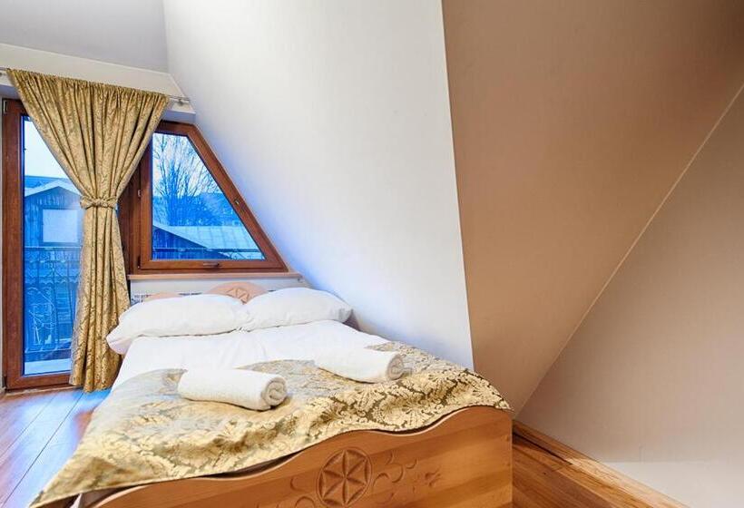 پانسیون Willa Chaber