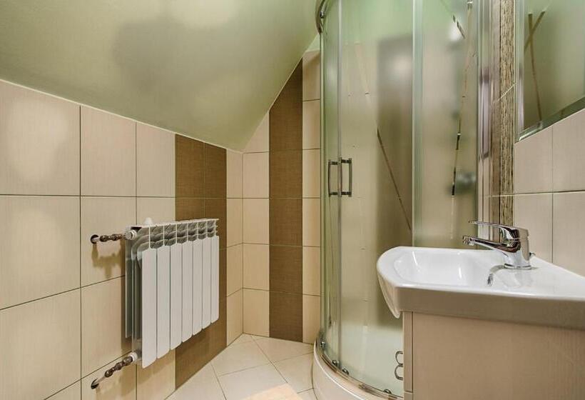 پانسیون Willa Chaber