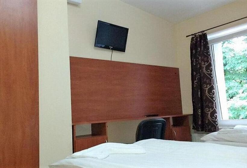 پانسیون Willa Marina Widzew