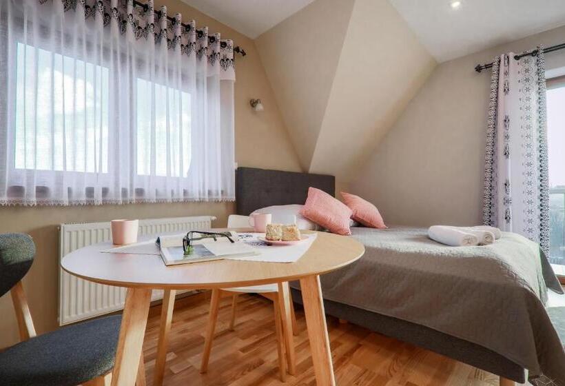 פנסיון Willa Nad Urwiskiem