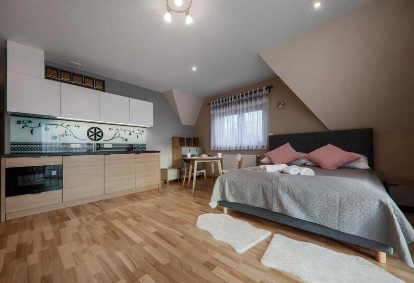 פנסיון Willa Nad Urwiskiem