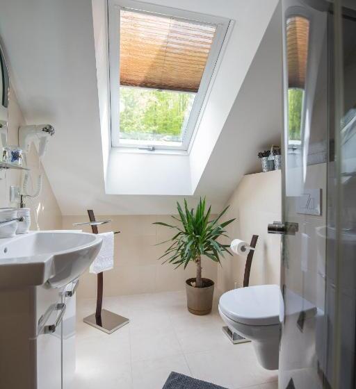 膳宿费 Willa Pod Bukami