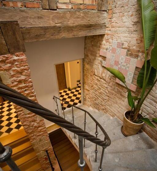 פנסיון Willa Rufina